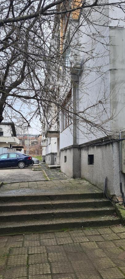 Зара Apartment Ruse Exterior photo